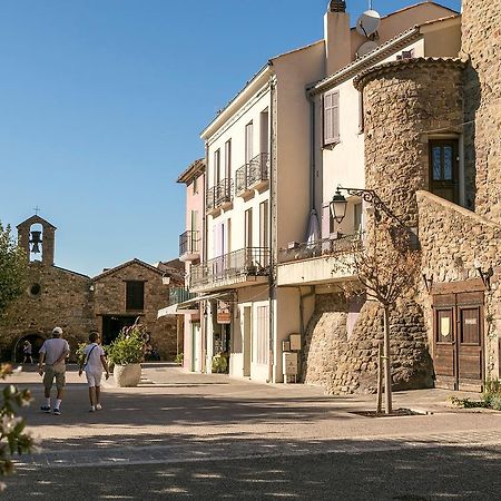 Le Cay Hotell Roquebrune-sur Argens Exteriör bild